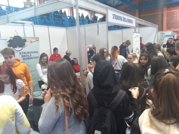 foto/Posjet učenika Sajmu 3