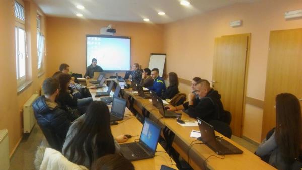 foto/ECDL operater