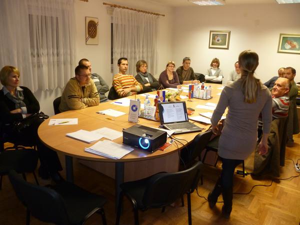 foto/OBRTNIČKO UČILIŠTE POUKA PROVODI SEMINARE IZ PROJEKATA MINGORP-a