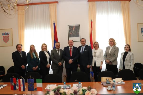 foto/Posjet_-_veleposlanik_Republike_Irske_4