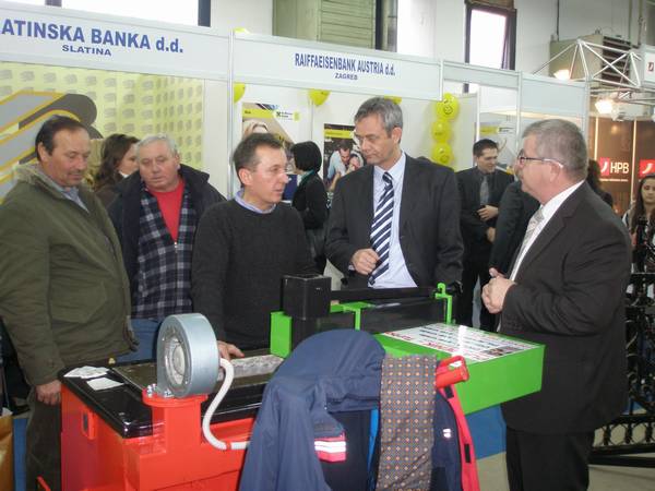 foto/ODRŽAN 16. PO REDU MEĐUNARODNI SAJAM GOSPODARSTVA, OBRTNIŠTVA I POLJOPRIVREDE VIROEXPO 2011.